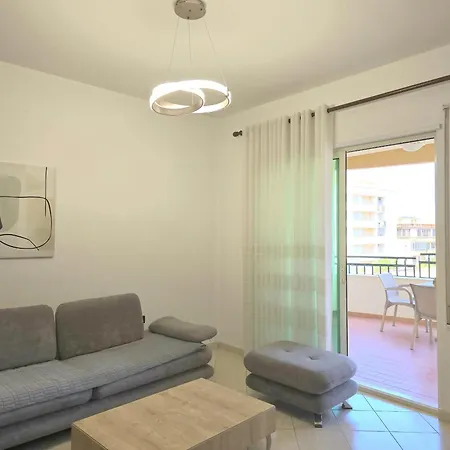 Apartament Sunny 080 *