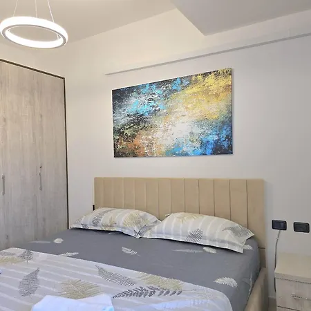 Apartment Sunny 080 *