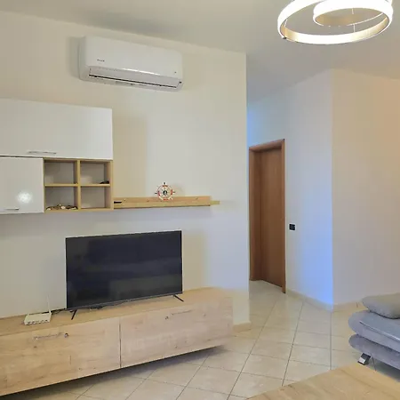 Sunny 080 Apartment *