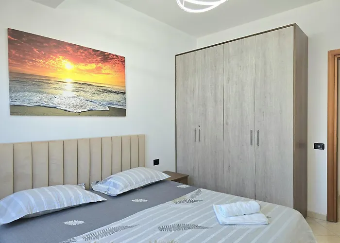 Διαμέρισμα Sunny 080 *