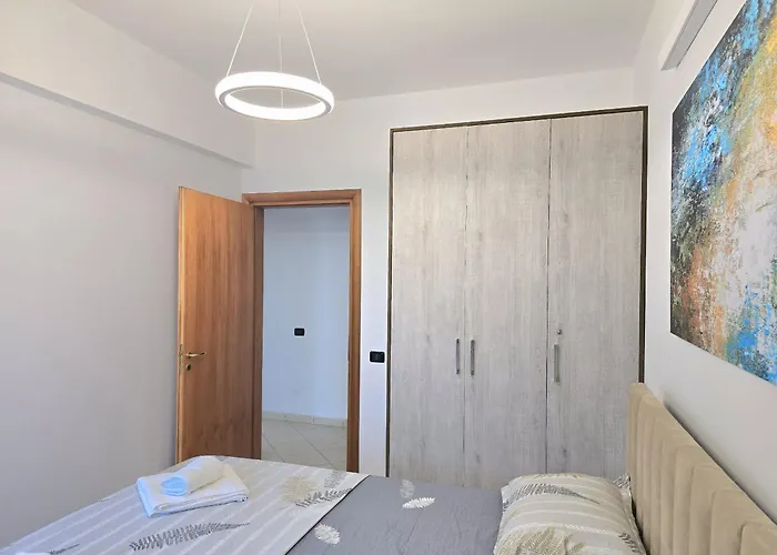 Διαμέρισμα Sunny 080